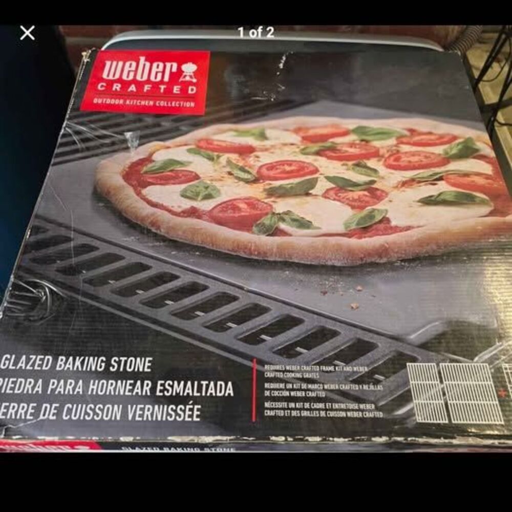 Weber Crafted Glazed Baking Stone - New in box
